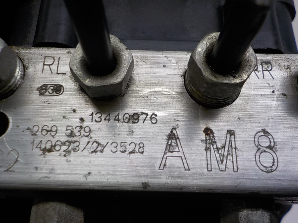 фото №8, Opel meriva b ii насос abs 13440976 am8 0265956292