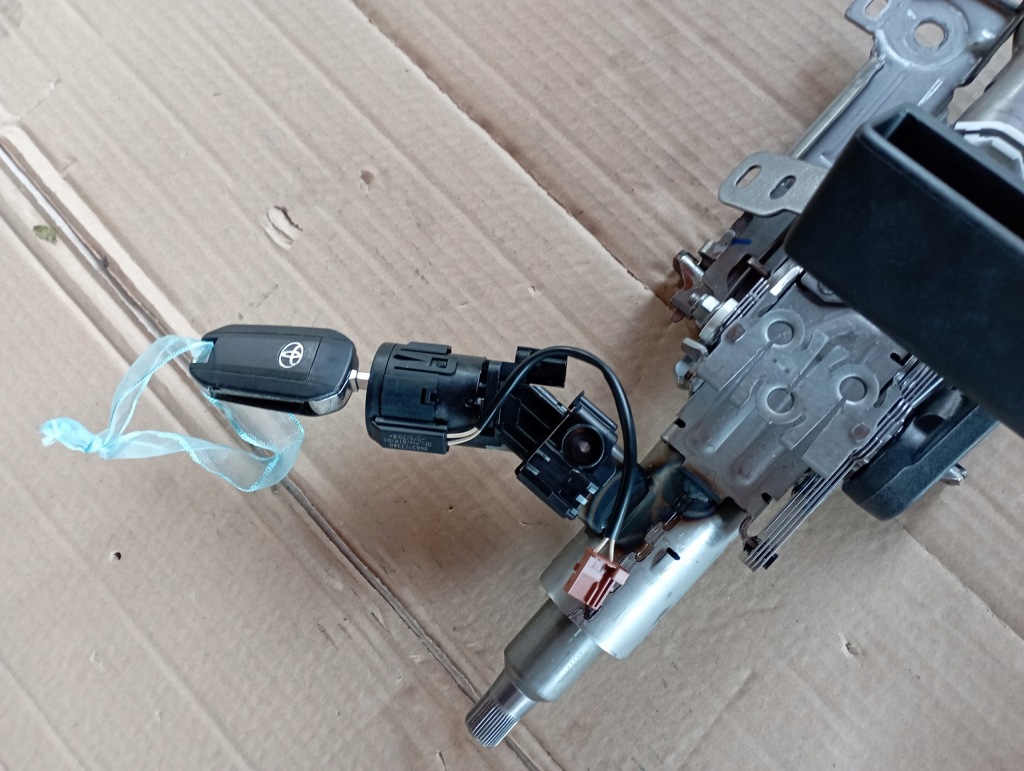 фото №2, Toyota proace rifter колонка замок запалювання 9820460477