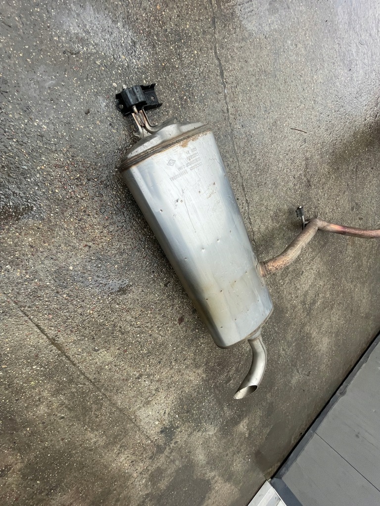 фото №5, Гаситель выхлоп qashqai iii j12 1.3tce 201006ub0a