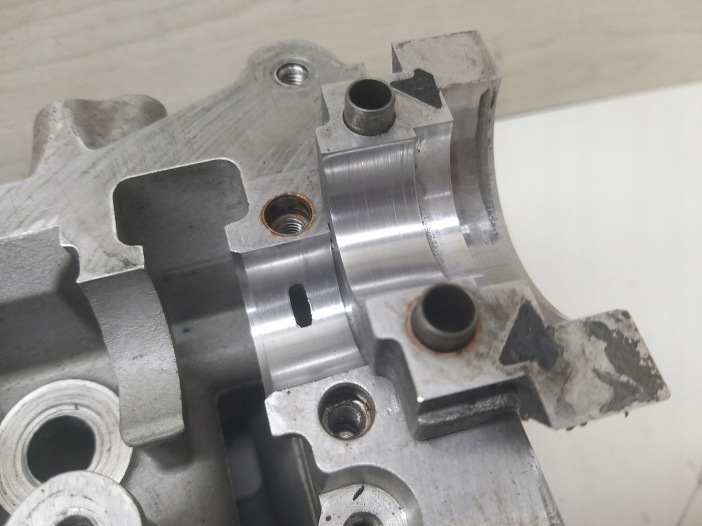 фото №10, Головка двигателя правая 3.0 d 306dt jaguar xf i x250 xj x351 9x2q-6090-ca