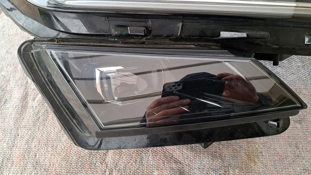 фото №8, Skoda kodiaq лампы перед правая левая 566941016h 566941015h