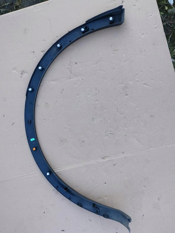 фото №3, Молдинг крыла левый задняя renault kadjar cała