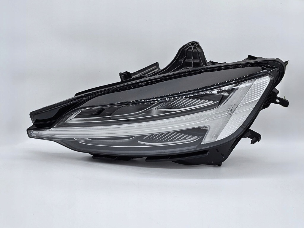 фото №1, Оригінальний фара volvo s60 / v60 2018+ full led