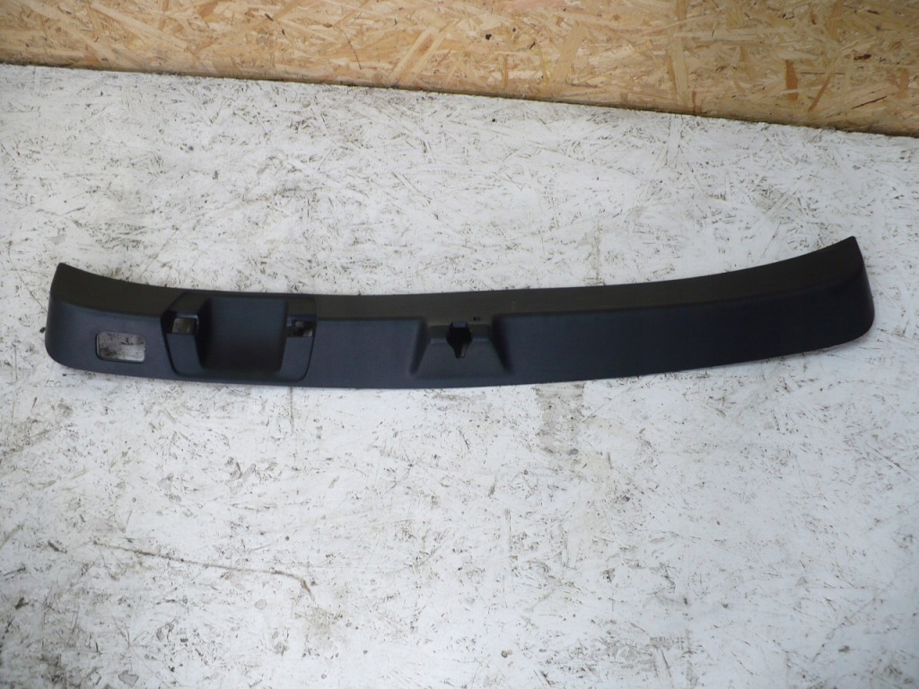 Купить Защита крышки багажника mercedes w156 a1567400172