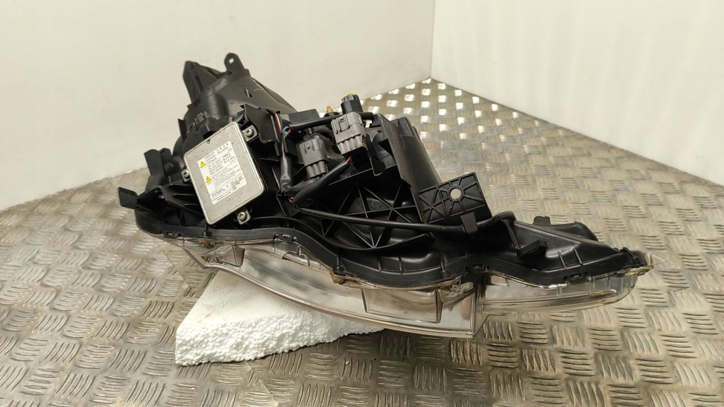 фото №16, Citroen c4 aircross 2015 левая сторона лампа передняя