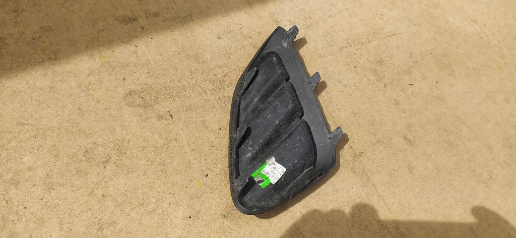 фото №6, Решётка бампера правый задняя kia ceed iii