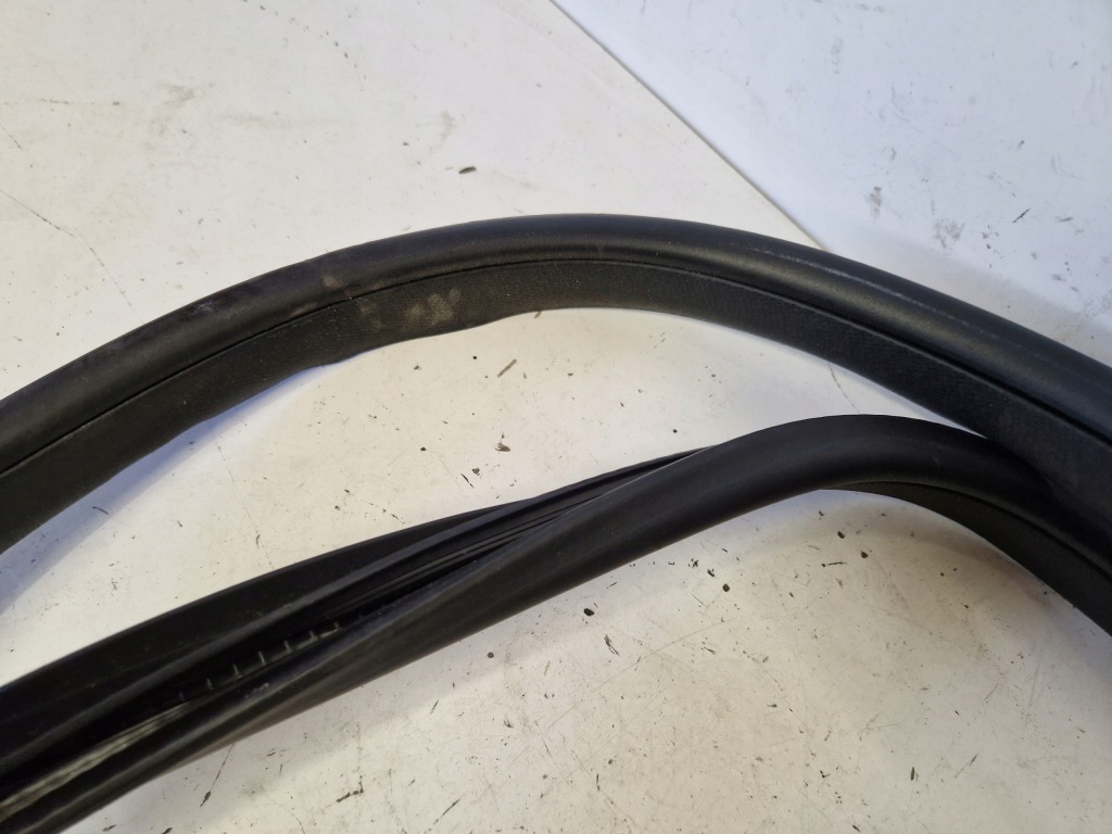 фото №6, Прокладка двері лівий задня mercedes b-klasa w246 1.5 cdi