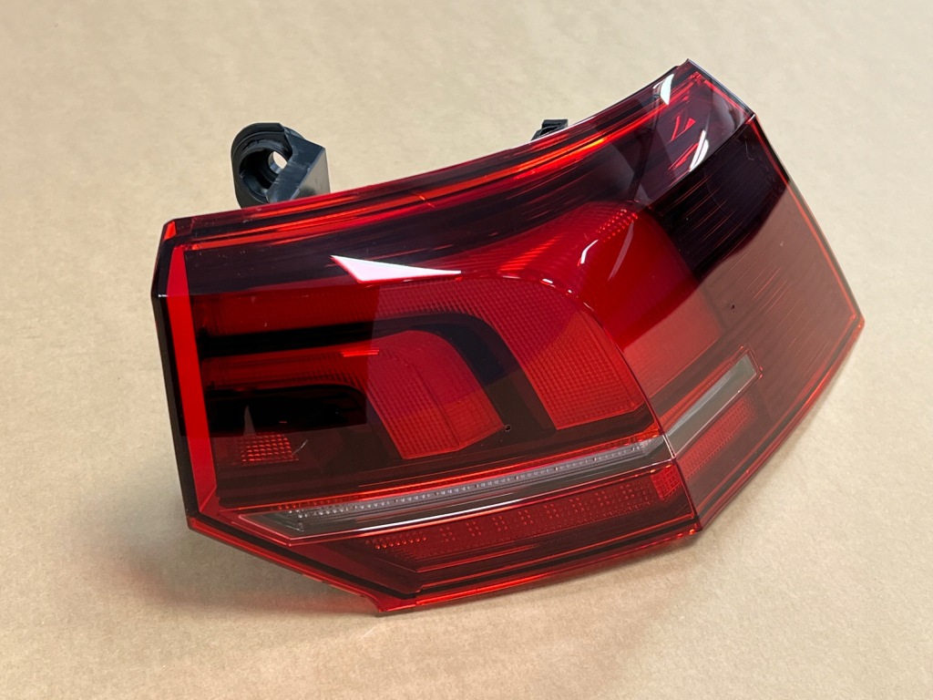 фото №1, Vw golf 8 viii лампа задняя правая led 5h0945096e