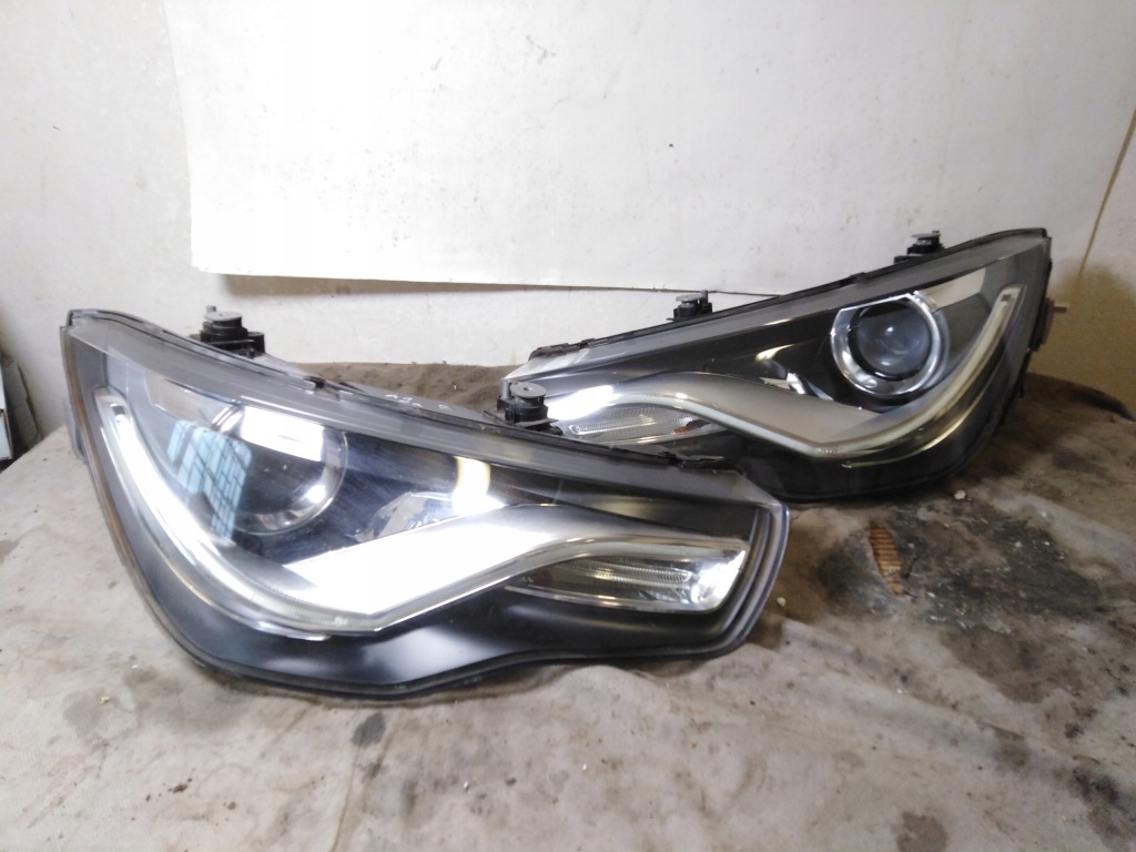 фото №1, Audi a1 8x 10-14r лампа ксенон led правая europa