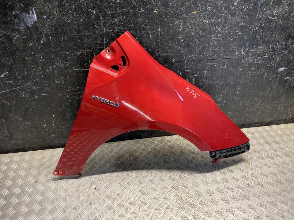 фото №1, Крыло toyota prius 2016 правая сторона