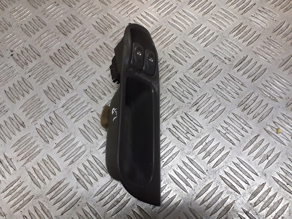 фото №1, Панель управление окон водителя renault scenic i