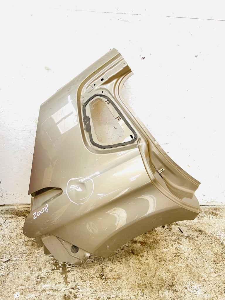 фото №1, Правый задний крыло peugeot 2008 i #1111