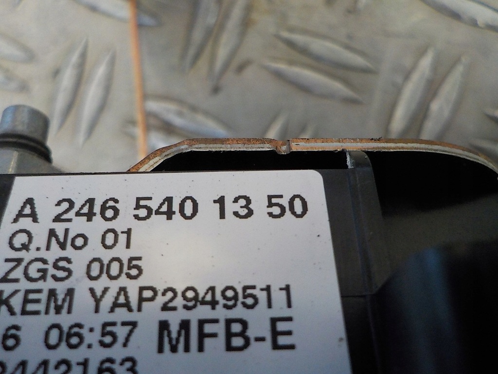 фото №5, Mercedes gla w156 4x4 модуль клеммы аккумулятор