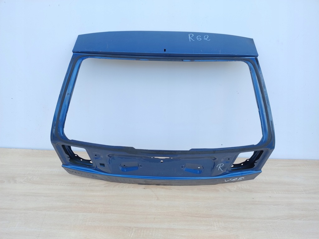 фото №1, Volvo v40 2000-2004 rok крышка багажника багажника крышка задняя