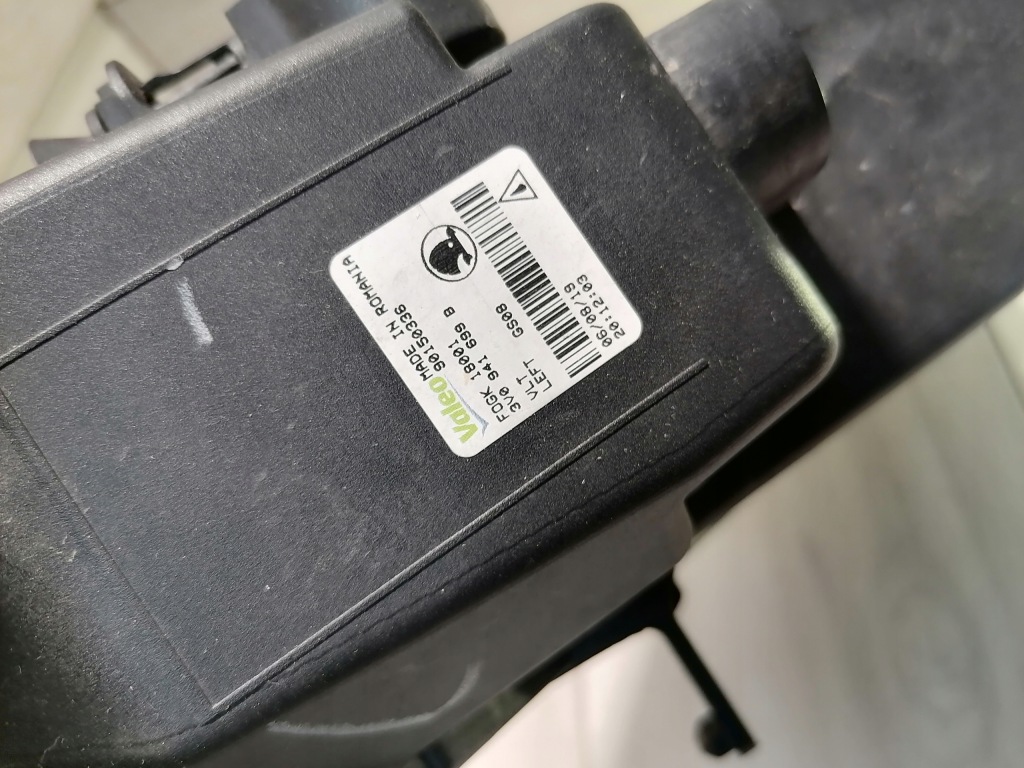 фото №9, Skoda superb iii противотуманная фара левый перед 3v0941699b