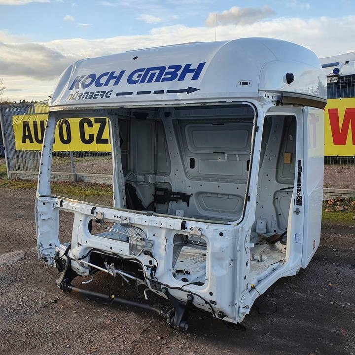 фото №2, Mercedes actros mp4 кабина