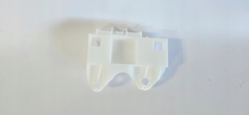 фото №1, Напрямна бампера лівий перед lexus gs iv 12-15