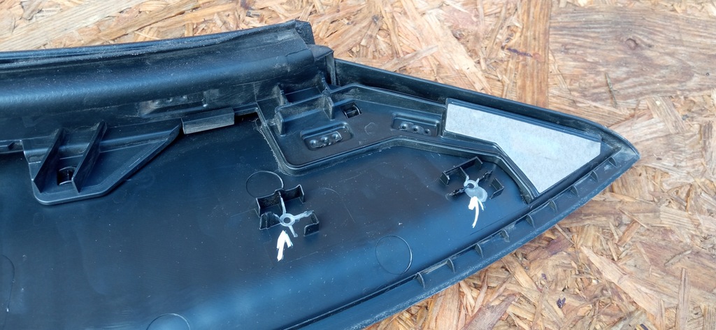 фото №12, Kia ev6 2021- молдинг накладка дверь левый задняя левая задняя mat 87733-cv000