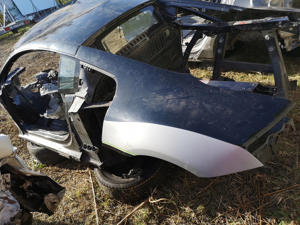 фото №4, Audi r8 кузов рама четверть