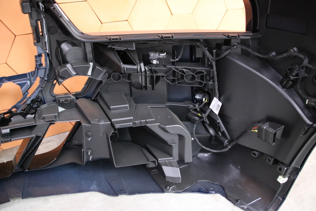 фото №10, Bmw 7 g70 i7 m-pakiet kompletny бампер перед передний c3z tansanitblau