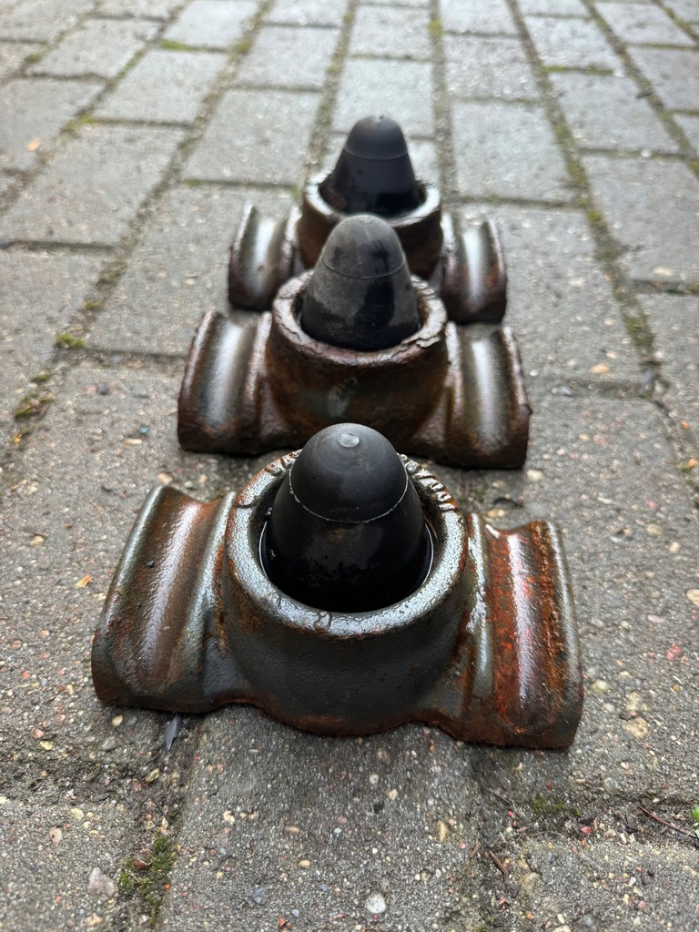 фото №1, Отбойник рессора накладка mercedes axor atego 9413310426