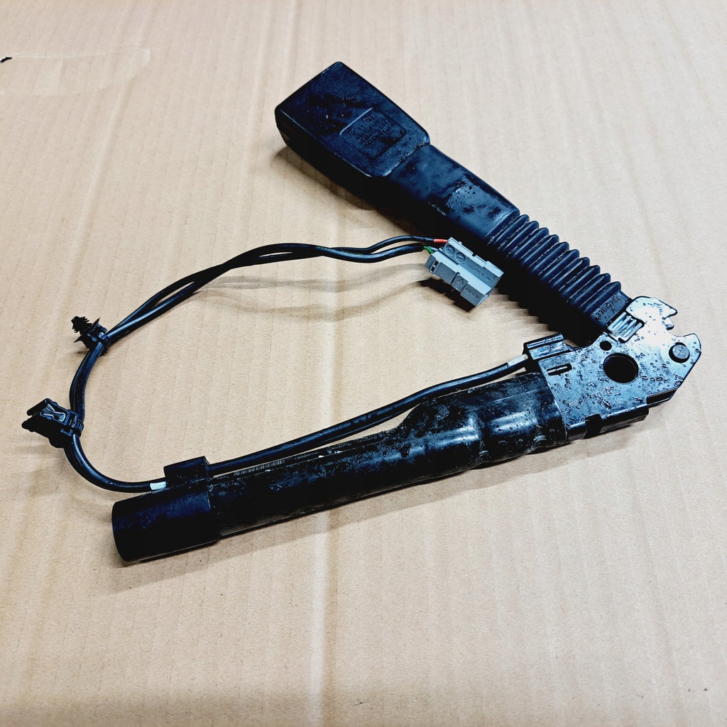 фото №1, Bmw 1 e87 натягувач поперечина безпеки лівий 7126295