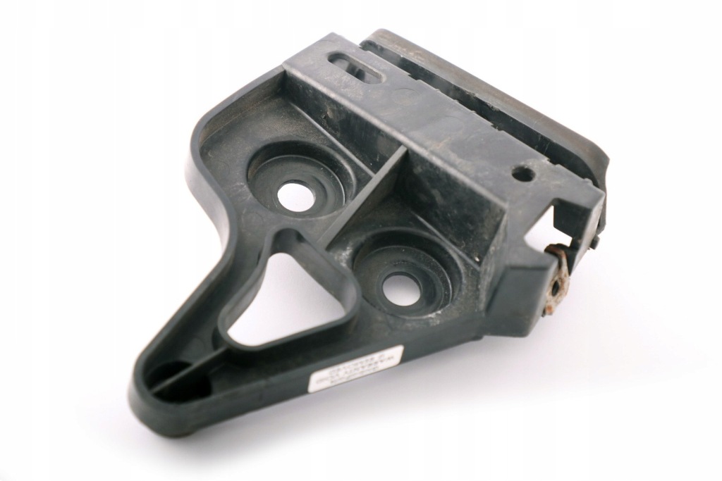 Купить Bmw e91 кронштейн направляющая бампера левый задний  7127717