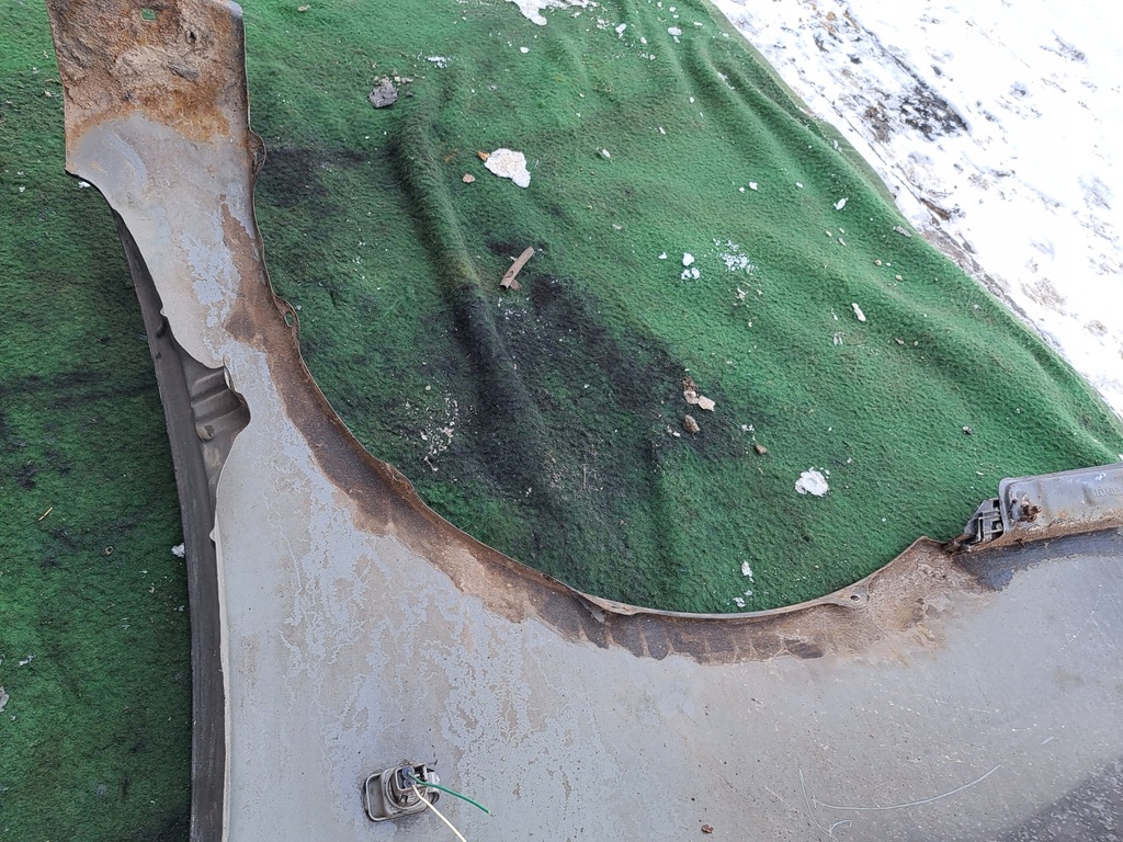 фото №8, Corolla e12 hb хэтчбек крыло правый перед 1c3 03r