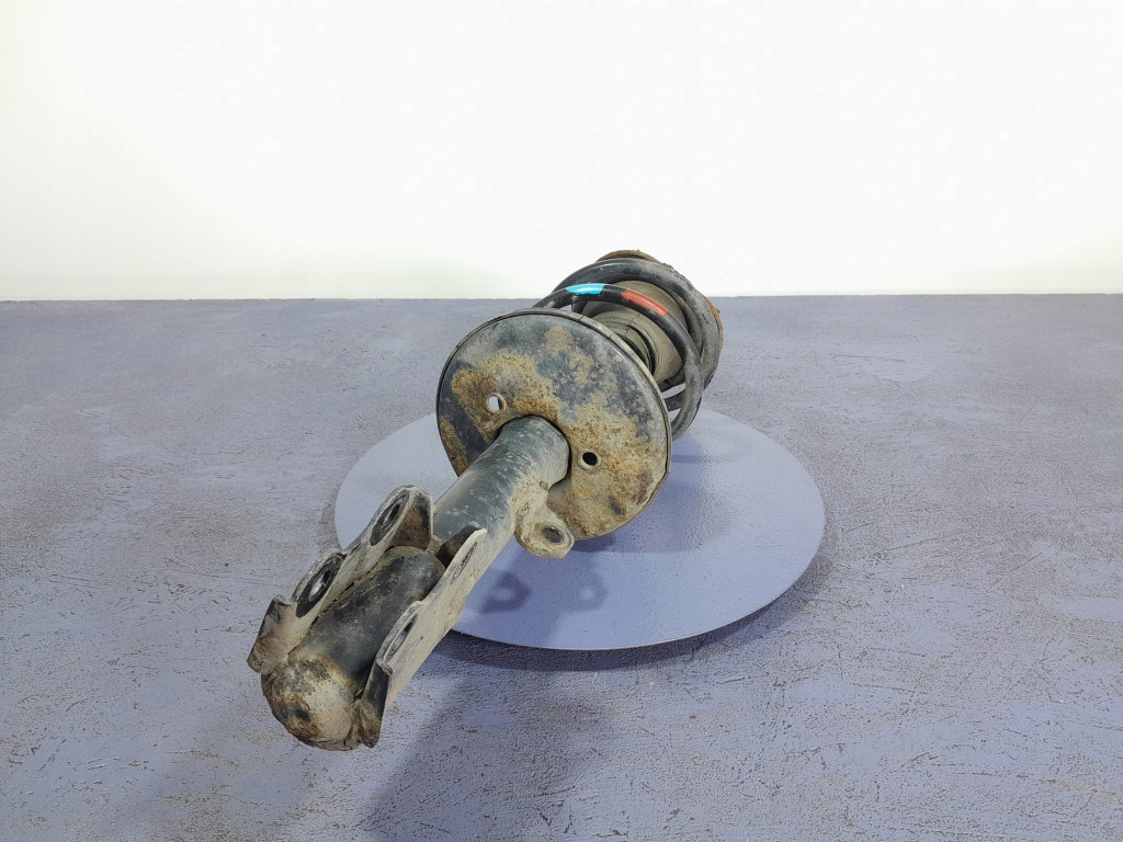 фото №1, Toyota prius ii 03- амортизатор mcperson перед правый 48520-47061