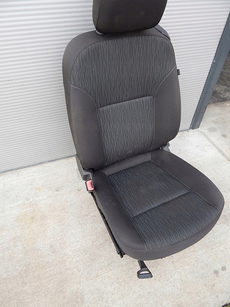 фото №5, Opel astra j 4 gtc сидіння водія лівий