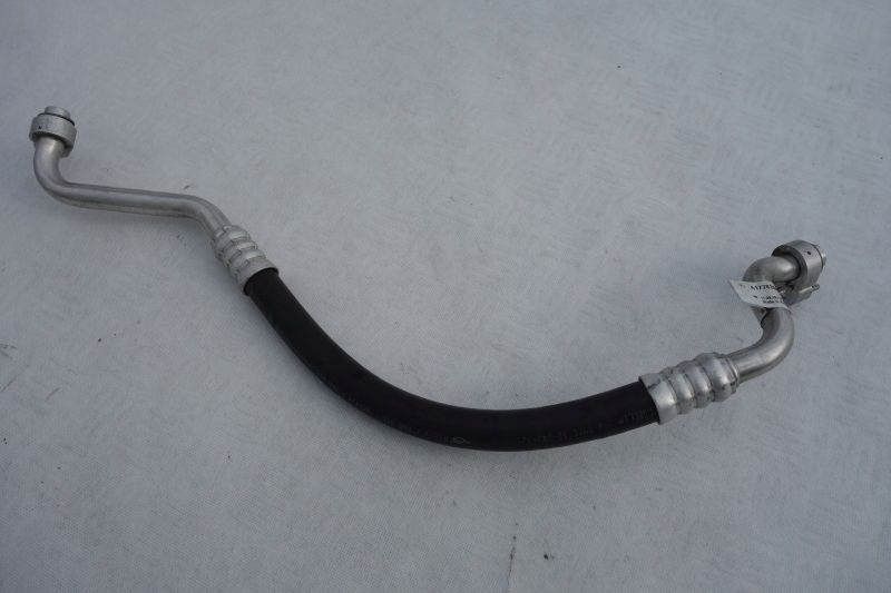 фото №1, Шланг кондиционера mercedes w177 a250 2018-