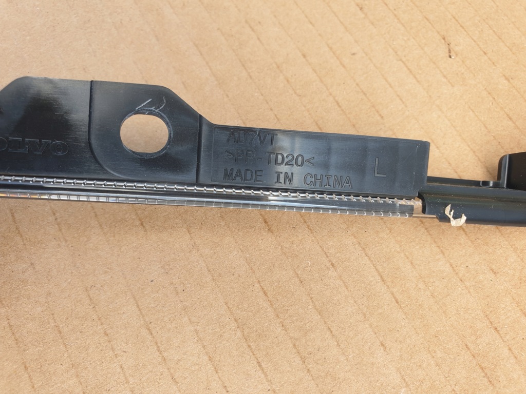 фото №4, Волоконно-оптический кабель led подсветка обшивка led перед volvo xc40 оригинальный номер