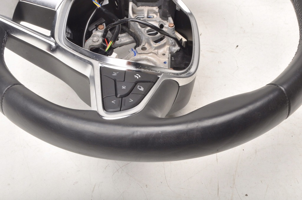 фото №10, Renault zoe lift воздуховод кожаный многофункциональный