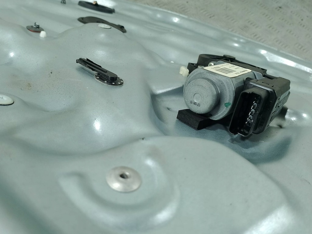 фото №6, Подъемник стекло правый перед kia cee'd i 82480-1h070 000223 182175