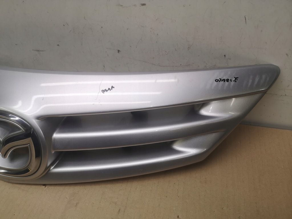 фото №7, Решітка радіатора решітка радіатора mazda 3 i bk 5d hb оригінал