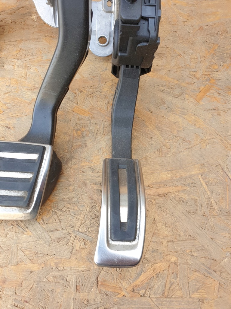 фото №3, Audi s5 s4 педали накладки eu