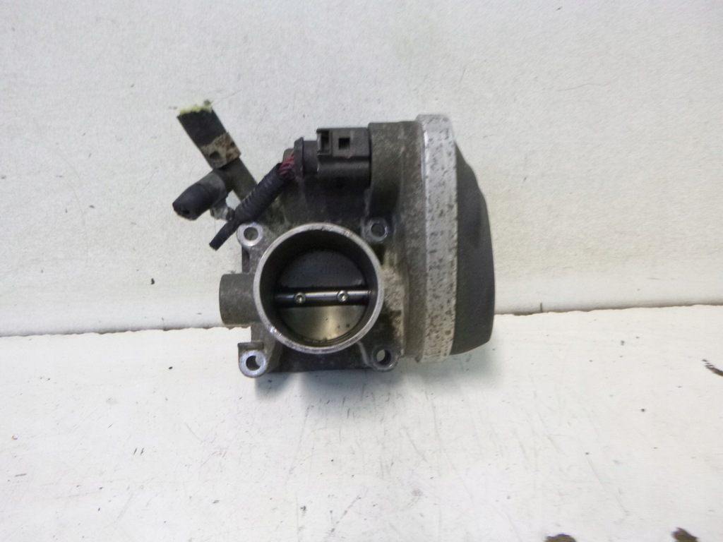 фото №1, Skoda оригинальный номер 047133062d дроссельная заслонка