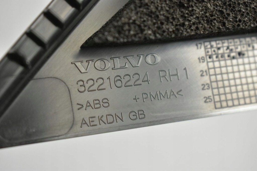 фото №8, Volvo xc40 17- заглушка трикутник двері лівих перед