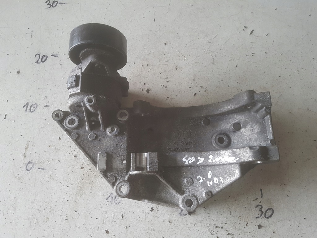 фото №1, Peugeot 407 2.0 hdi кронштейн генератора 9682367380