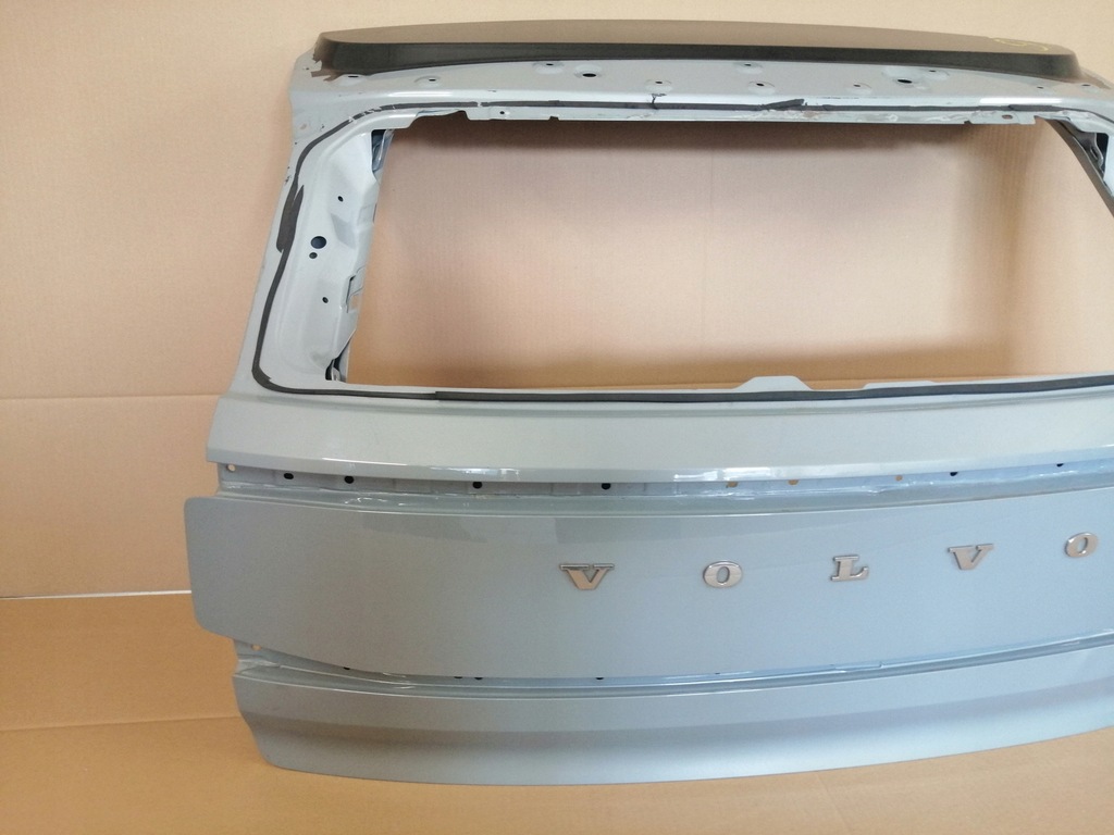 фото №4, Volvo ex30 кришка багажника задня