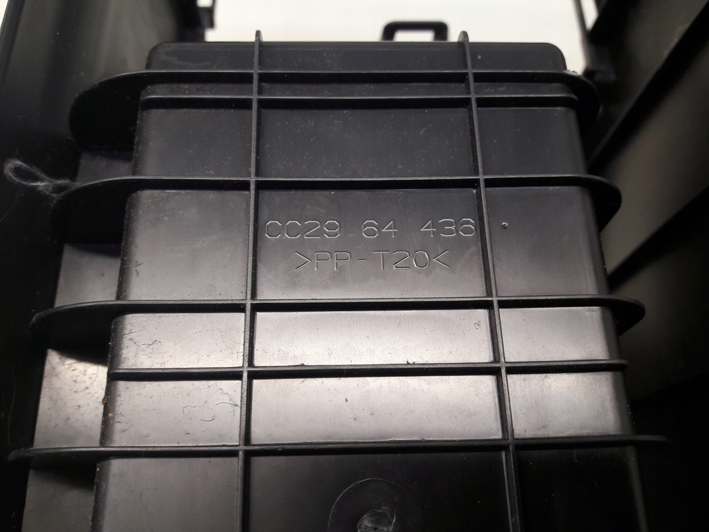 фото №4, Підлокітник mazda 5