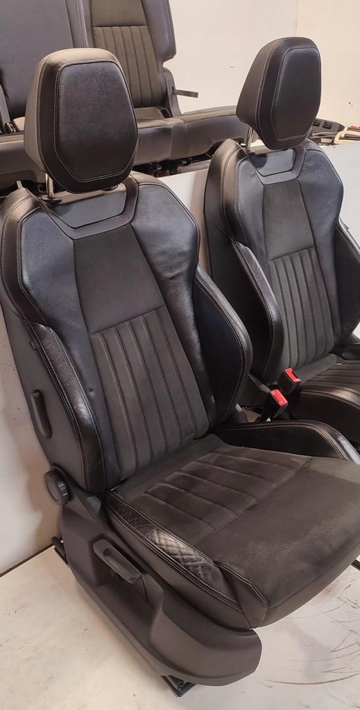 фото №5, Skoda karoq сиденья заднее сиденье alcantara кожа подогрев