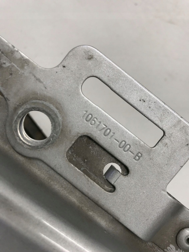 фото №10, Tesla model x 2018 крыло передний