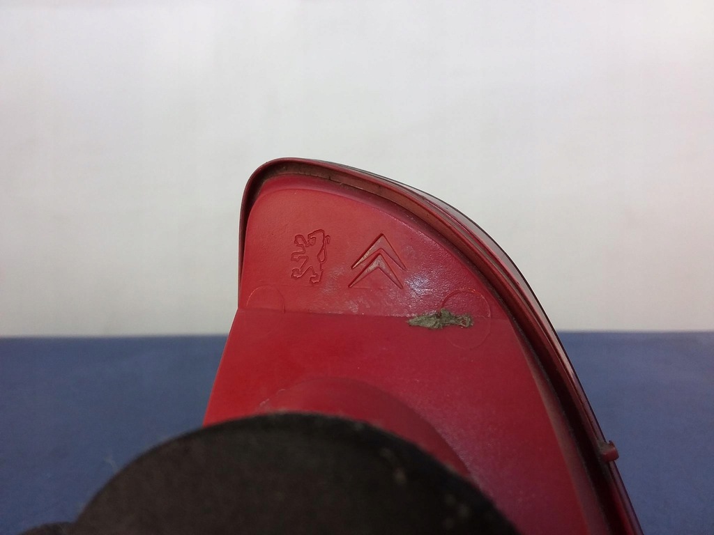 фото №5, Peugeot 607 лампа задня ліва w кришка