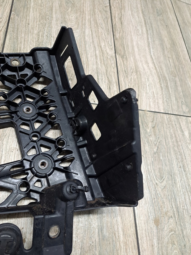 Кронштейн підніжка кронштейн блок керування світла renault gama t range Доставка