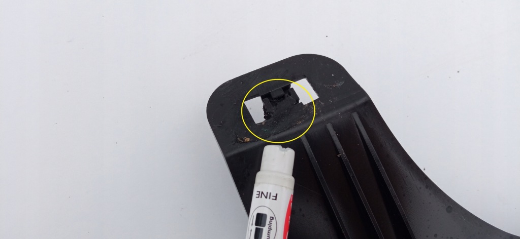 Купить Tesla model 3 рестайлинг  23- направляющая кронштейн средний бампера задний  1757096-00-c