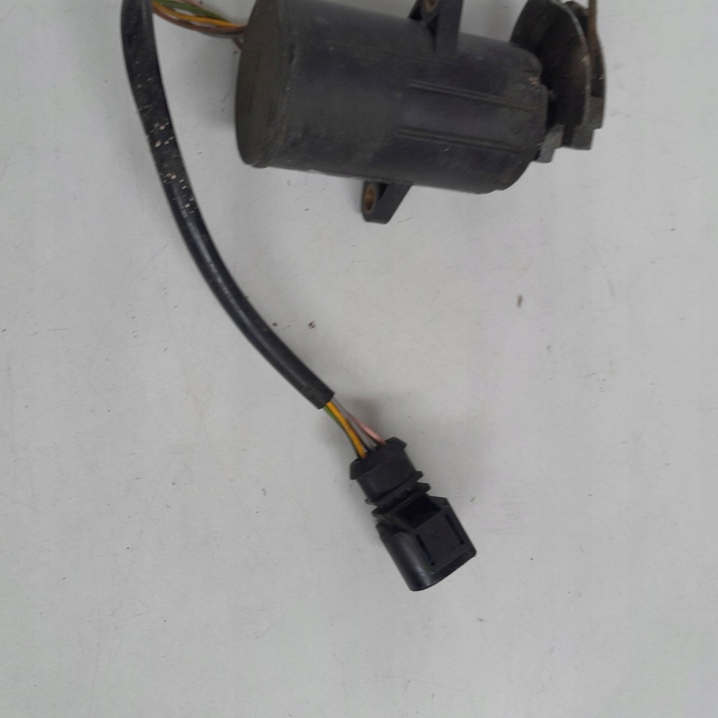 Потенциометр газа педаль volkswagen golf 3 1.9 tdi 0205001034 Доставка