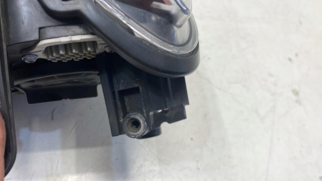 Купити Mercedes slk w172 a172 ксенон ils лампа правий перед a1728206761