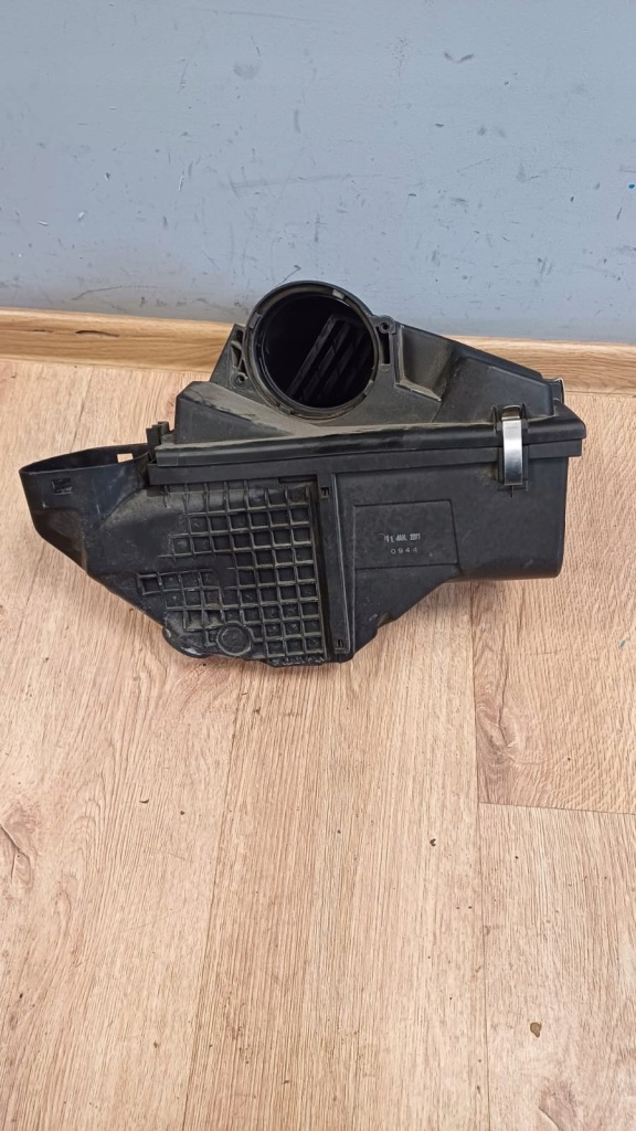 фото №6, Bmw e90 e91 корпус фільтра повітря 7811904