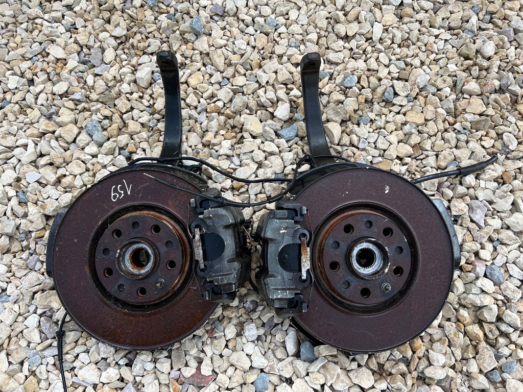 фото №1, Alfa romeo 159 brera поворотный кулак правая перед